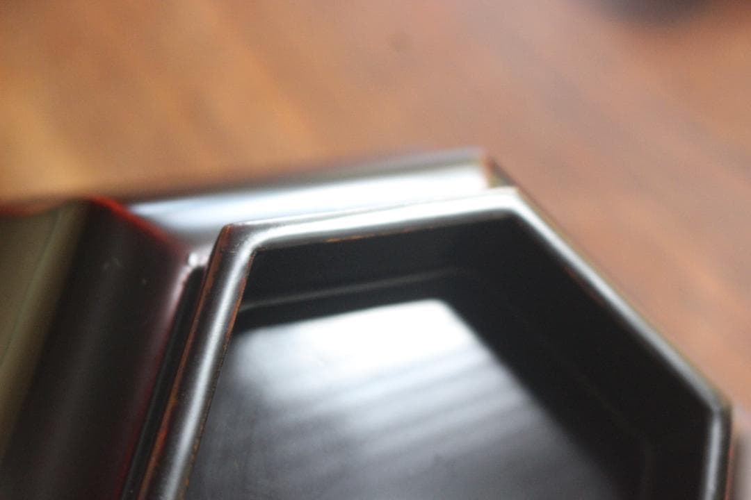 時代逸品！めずらしい六角デザインに極上溜塗の映える煮物椀2点（検輪島塗雑煮椀