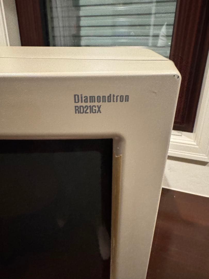 RD21GX「21インチDiamond TRONディスプレイ」