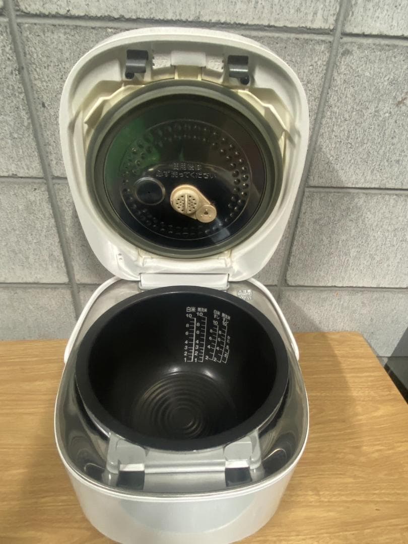 A612♠️東芝 RC-18VQG 真空圧力 炊飯ジャー 1升炊き IH 炊飯器