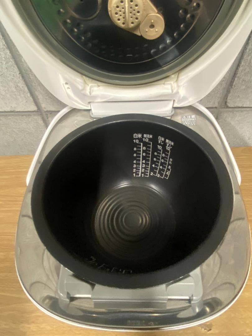 A612♠️東芝 RC-18VQG 真空圧力 炊飯ジャー 1升炊き IH 炊飯器