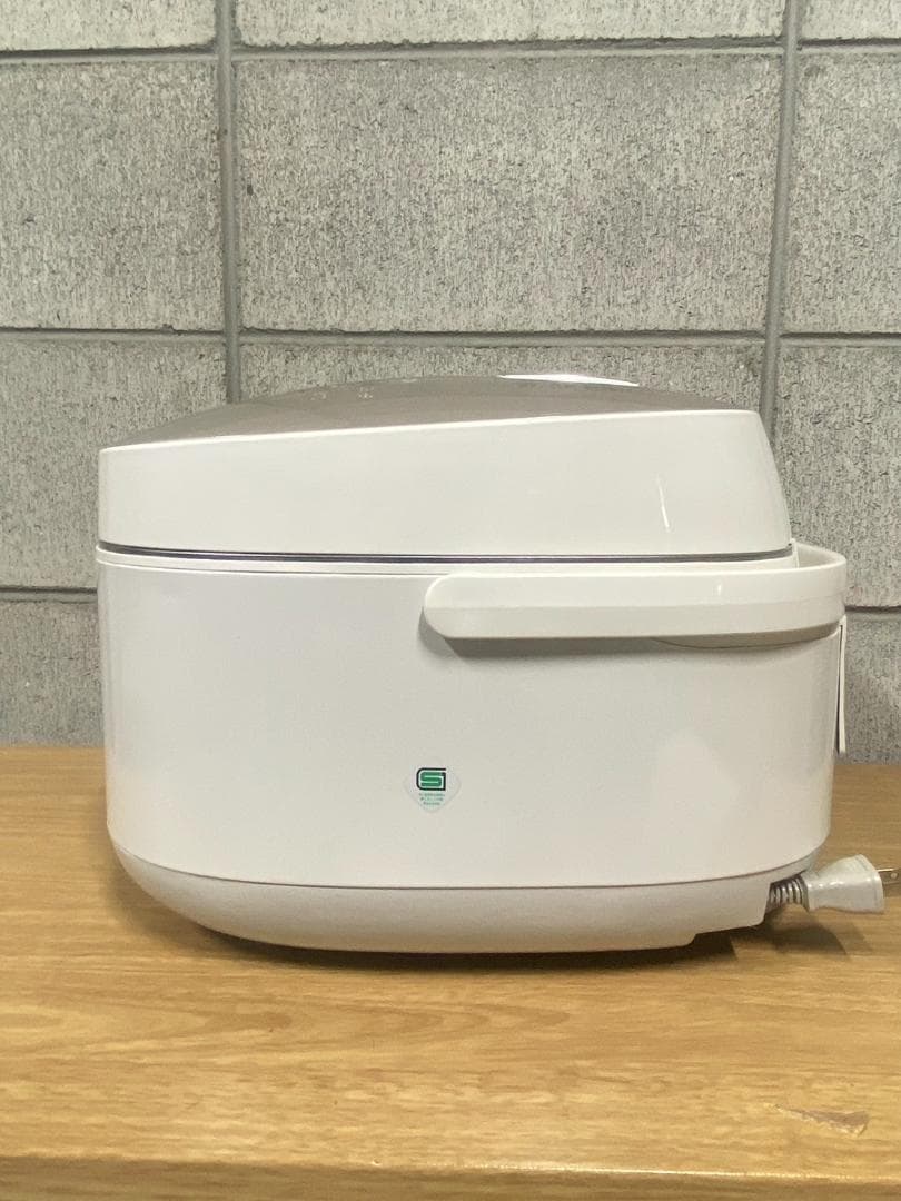 A612♠️東芝 RC-18VQG 真空圧力 炊飯ジャー 1升炊き IH 炊飯器