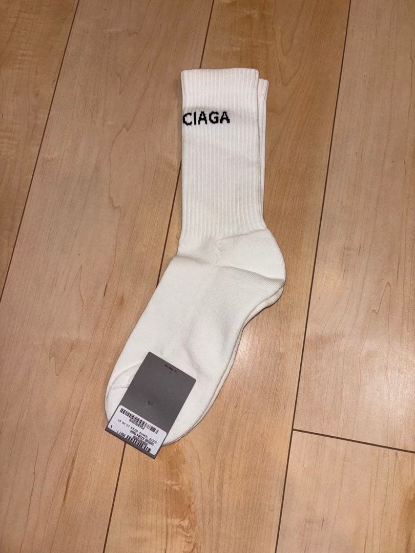BALENCIAGA ホワイト ロゴソックス