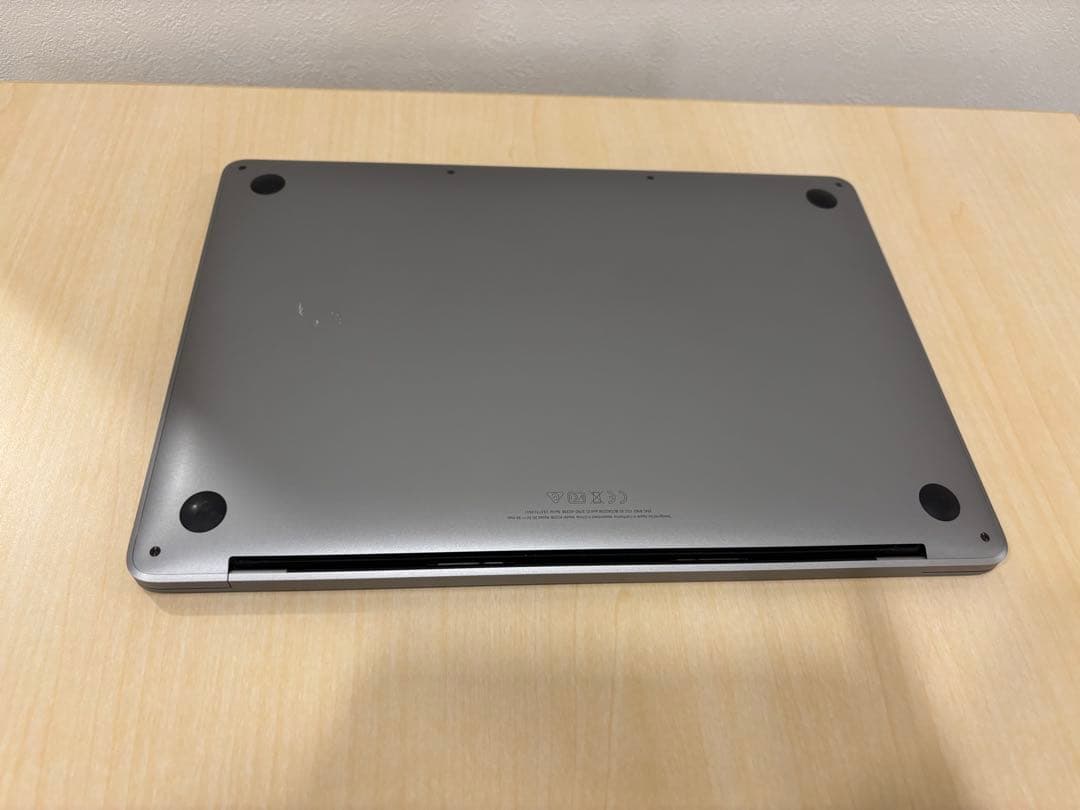 MacBook Pro スペースグレー 日本語配列