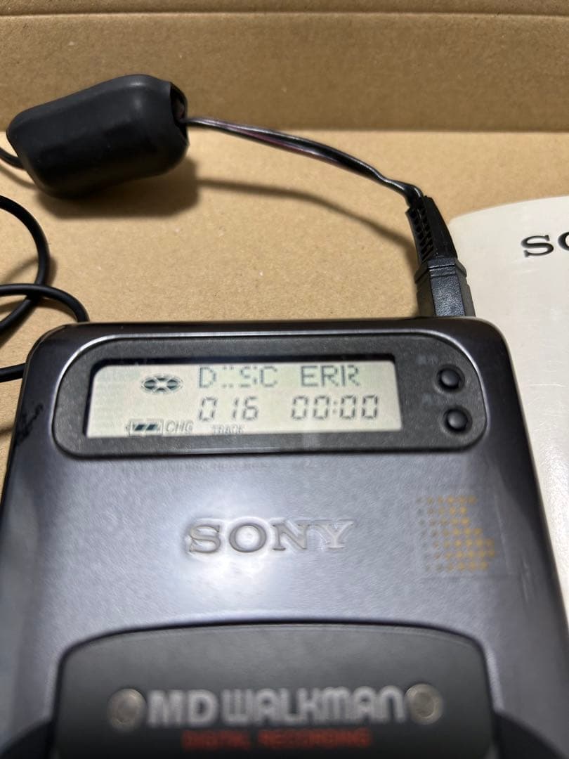 SONY MDウォークマン MZ-R2 通電・液晶表示確認済み