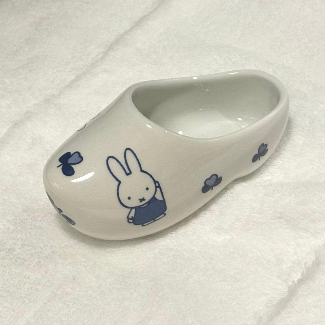 大阪関西万博 EXPO2025 オランダ館　ミッフィー 靴 ロイヤルデルフト