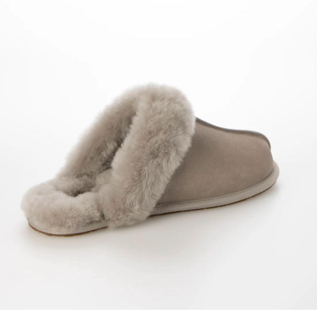UGG SCUFFETTE II ルームシューズ スリッパ　サンダル　ゴート
