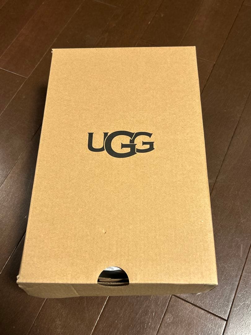 UGG SCUFFETTE II ルームシューズ スリッパ　サンダル　ゴート