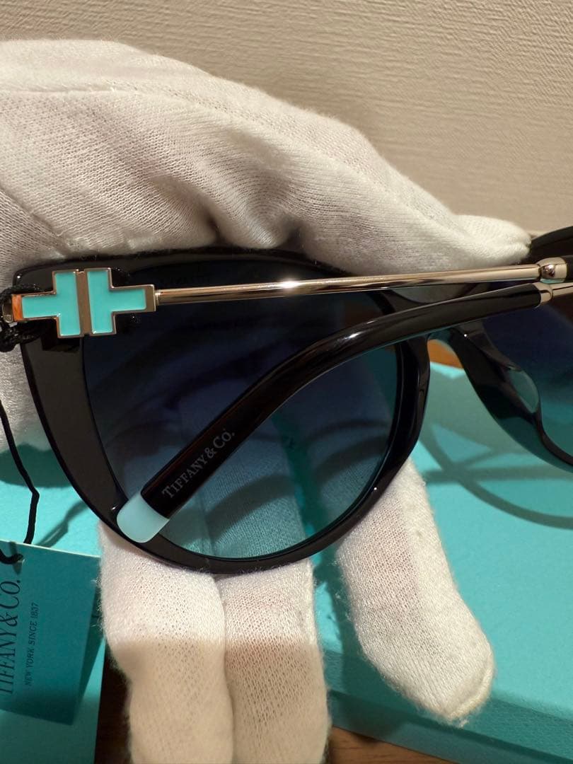 新品　プレゼントに　ティファニー サングラス フルフィット（アジアンフィット）