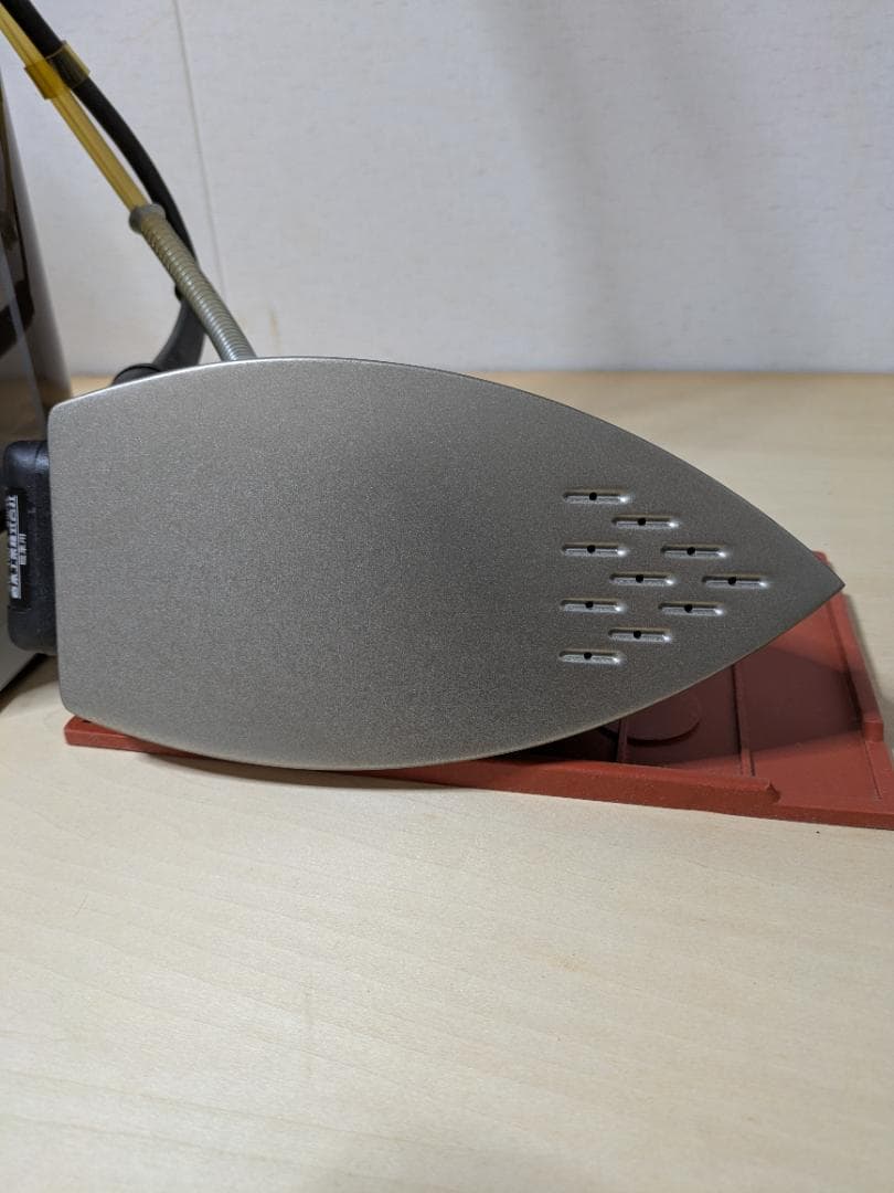 ナオモト ハイ スチームアイロン　限定tillandsia様