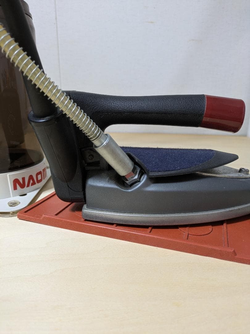 ナオモト ハイ スチームアイロン　限定tillandsia様