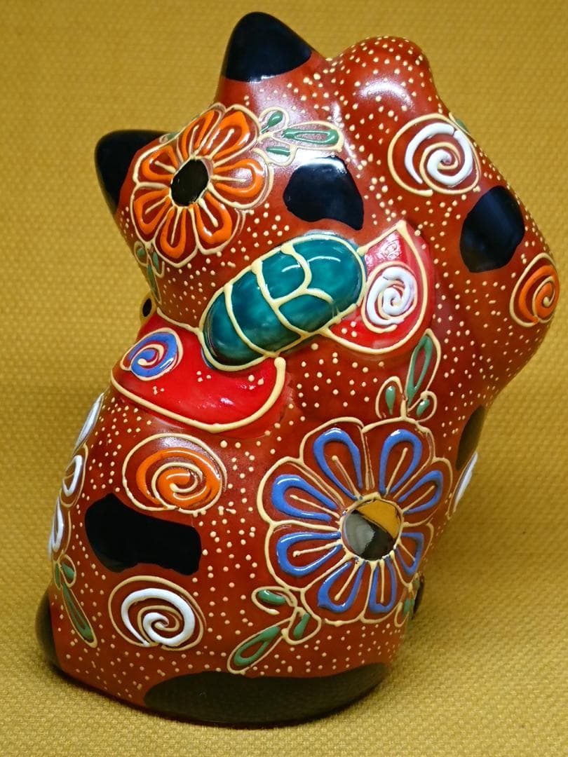 香菜【美品】猫　招き猫　九谷　陶器　置物　A2744