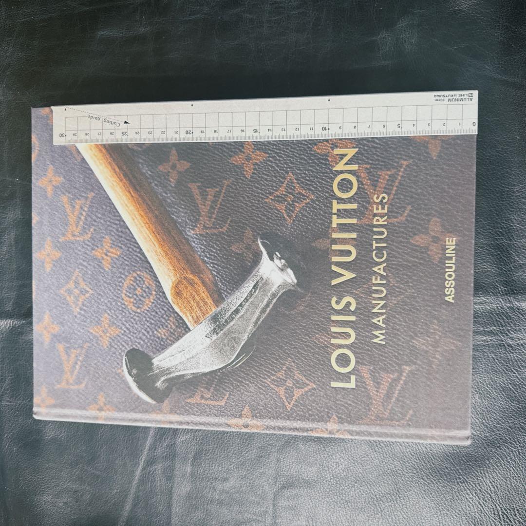 【オマケ付き】LOUIS VUITTON 大きなアートブック【美品】