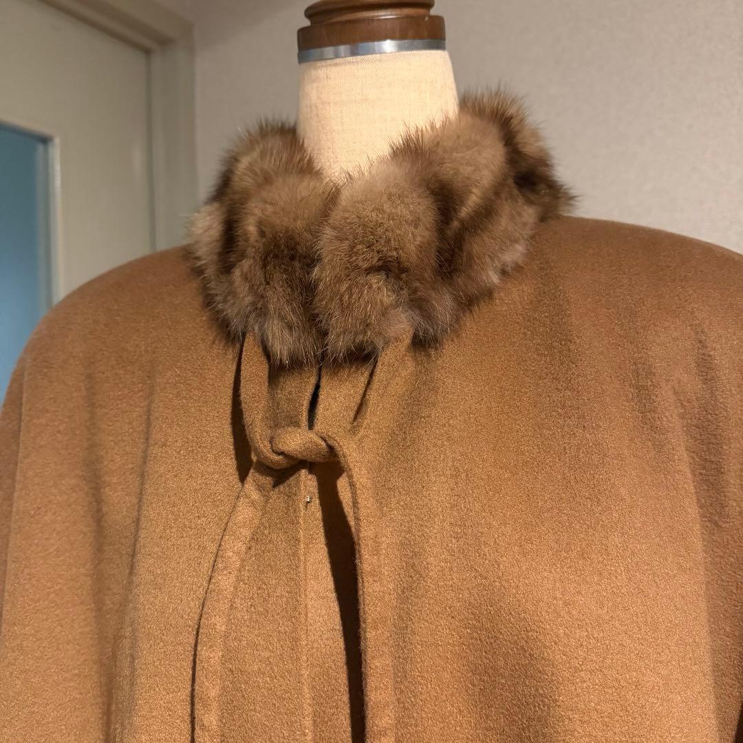 d*3様 美品 カシミア100% ファーポンチョ キャメル系