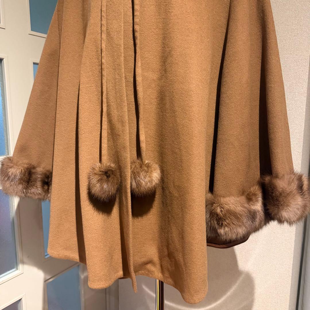 d*3様 美品 カシミア100% ファーポンチョ キャメル系