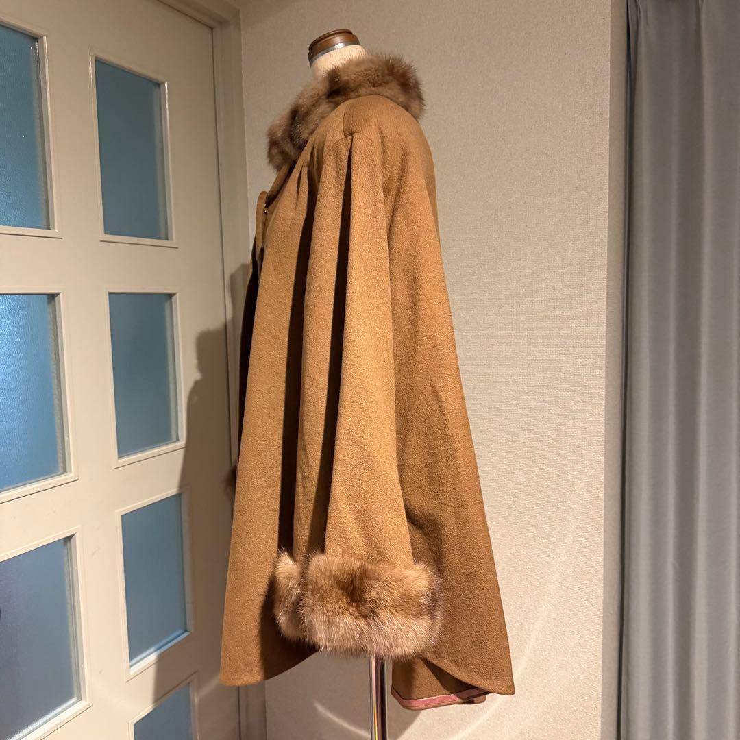 d*3様 美品 カシミア100% ファーポンチョ キャメル系