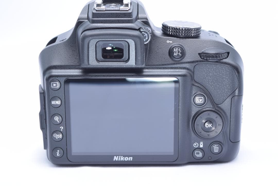 ②Nikon D3400 デジタル一眼レフ　Wレンズセット　手振れ補正レンズ付き