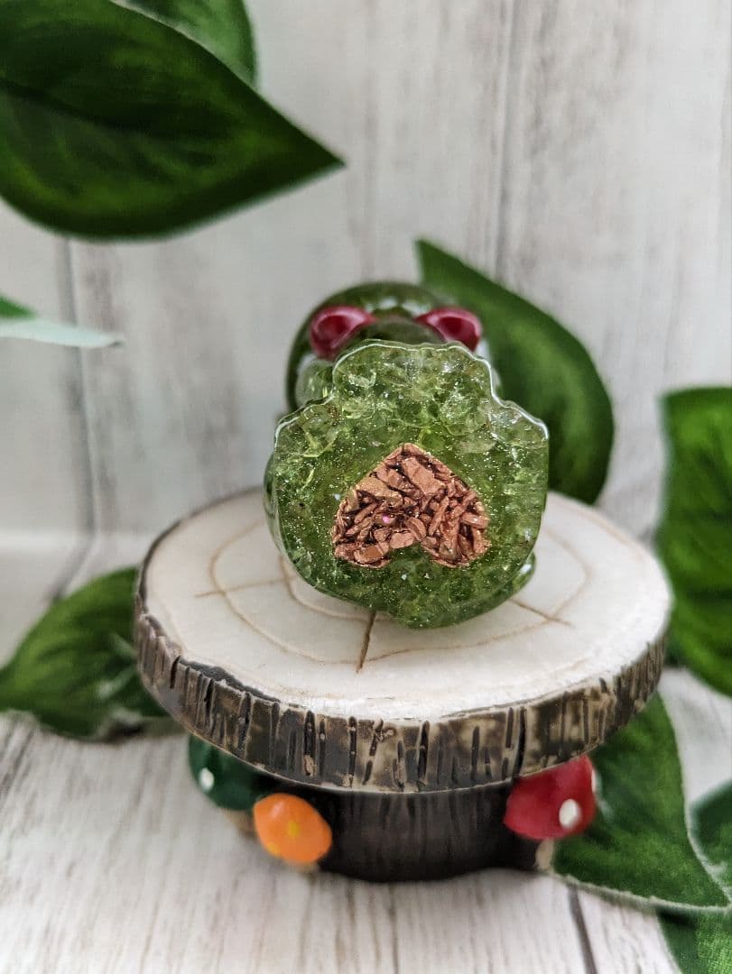 【ふーか】②ミニサイズ！ペリドットの蝶ネクタイねこちゃん形オルゴ☆他４点