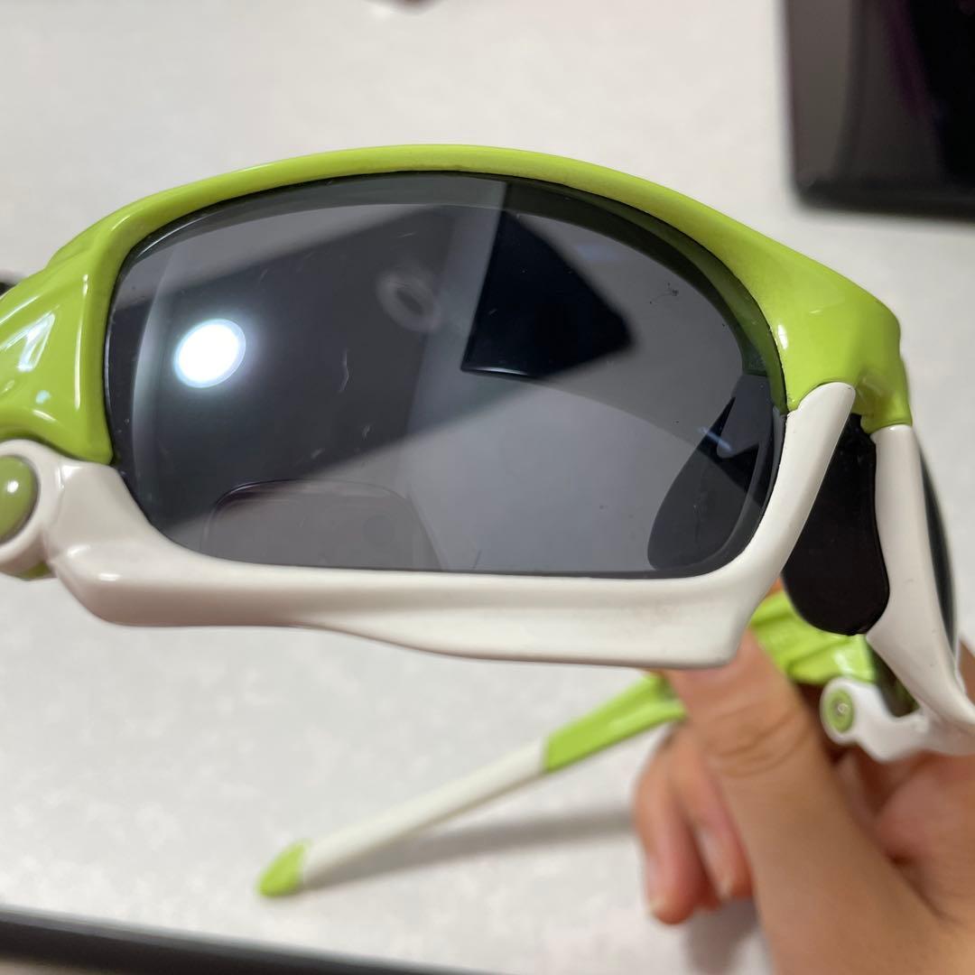 OAKLEY スポーツサングラス グリーン/ホワイト 巾着袋付き
