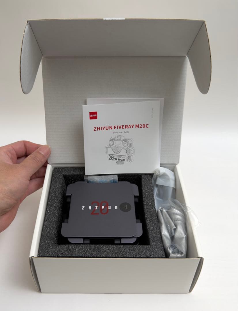 ZHIYUN FIVERAY M20C COMBO RGB LEDライト 20W