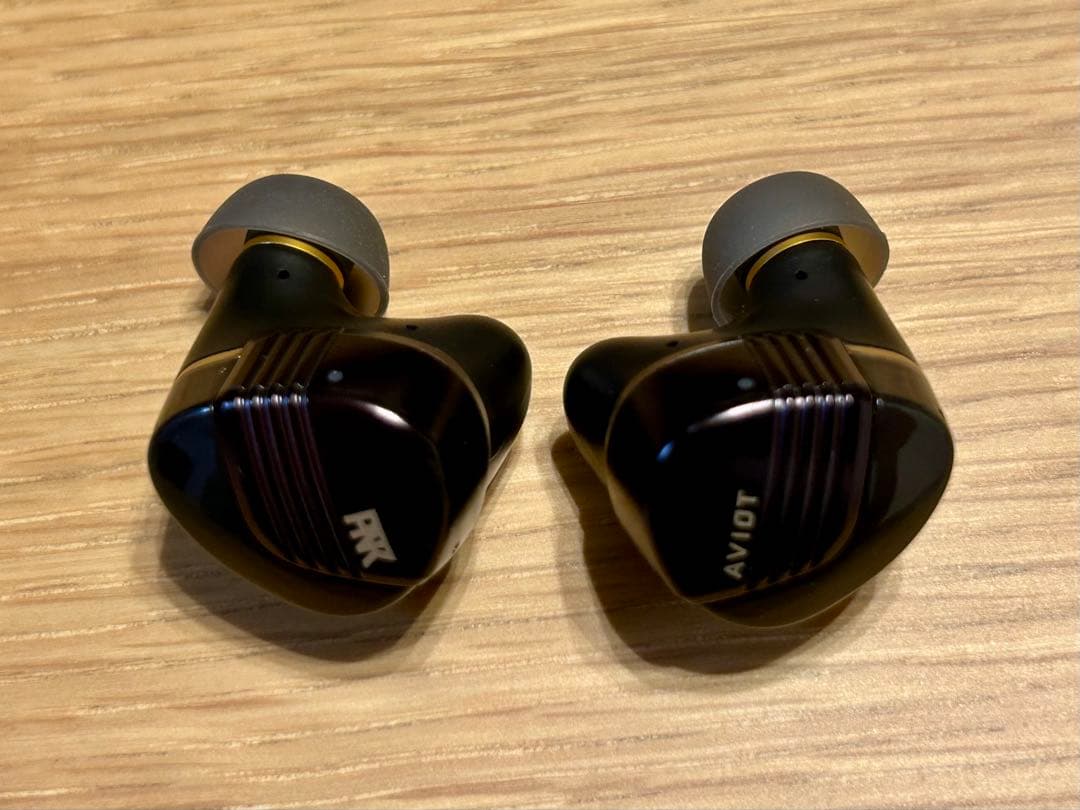 AVIOT TE-W1-PNKピヤホン8