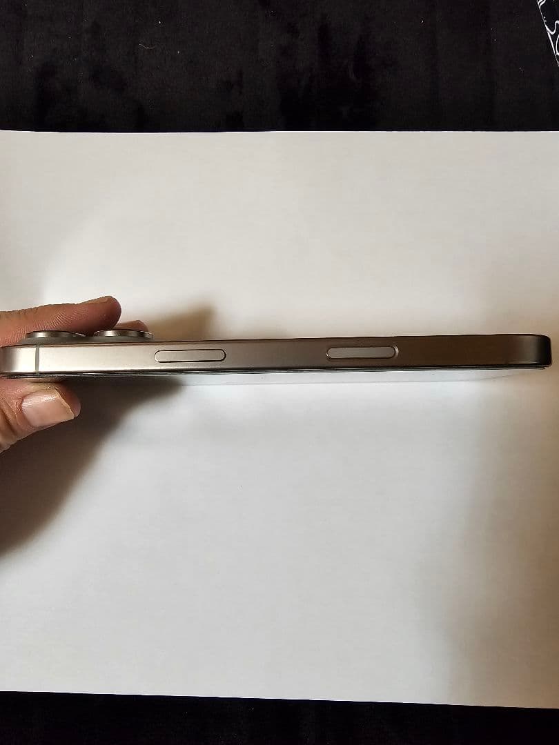 iPhone 16 Pro 256GB SIMフリー APEケース付き