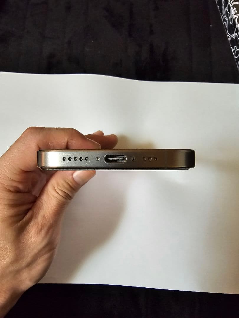 iPhone 16 Pro 256GB SIMフリー APEケース付き