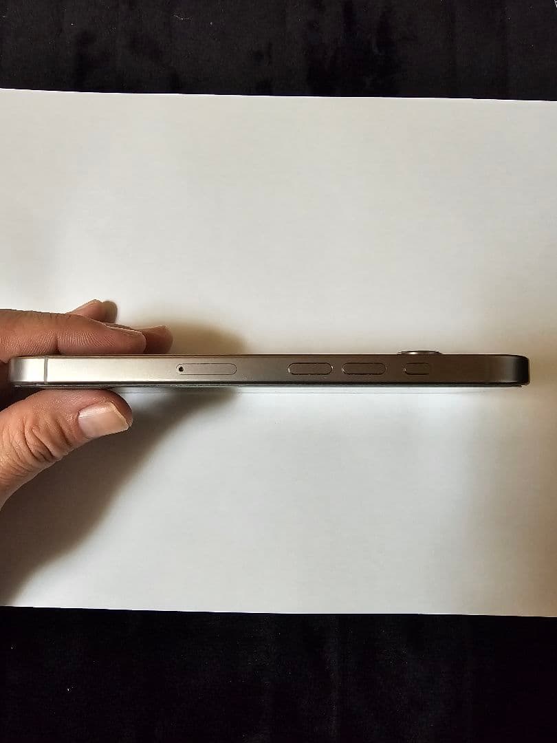 iPhone 16 Pro 256GB SIMフリー APEケース付き