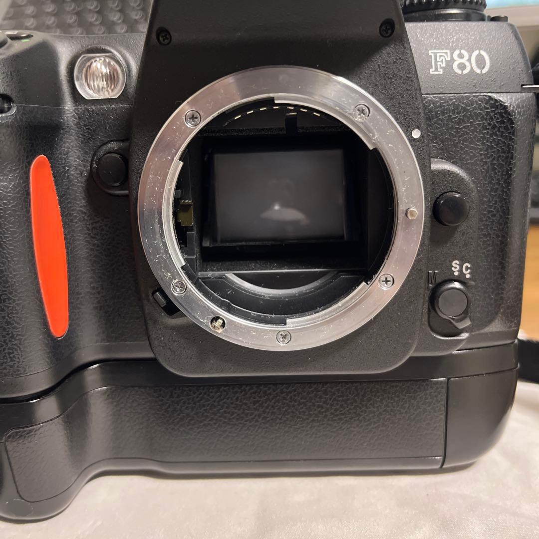 Nikon F80s フィルム一眼レフカメラ ボディ
