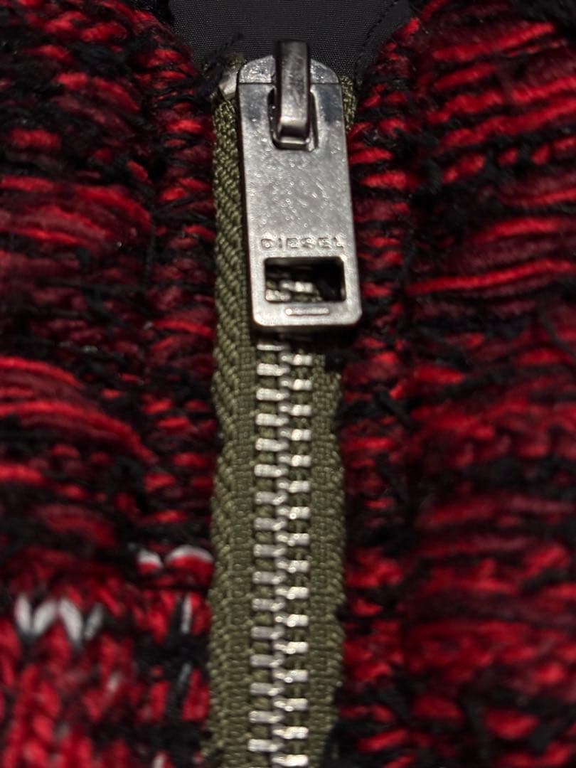 DIESEL ディーゼル　ノルディック柄　刺繍　ダウンベスト　美品