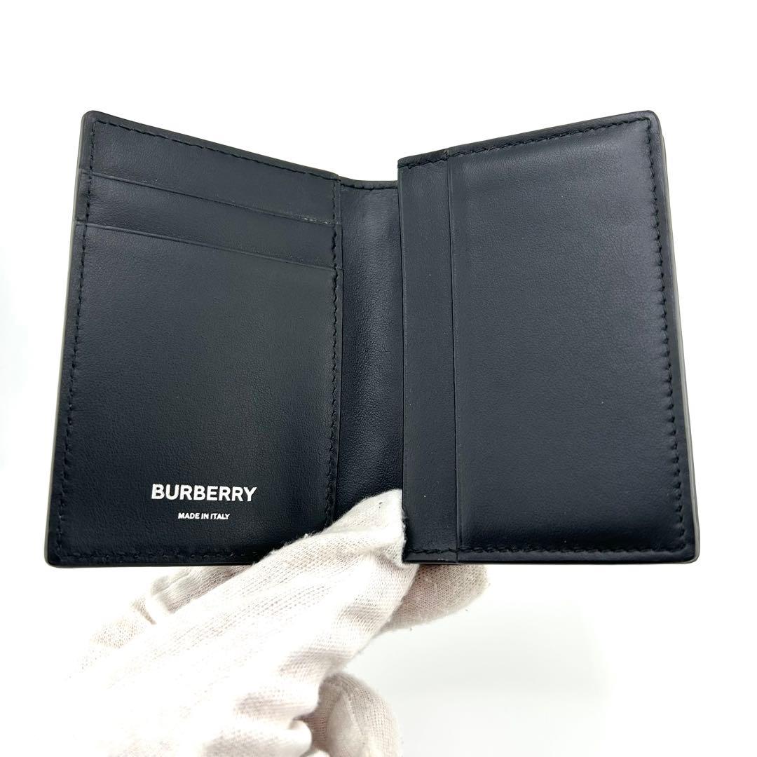 ✨極美品✨　バーバリーロンドン　名刺入れ　カードケース　エンボスチェック　レザー