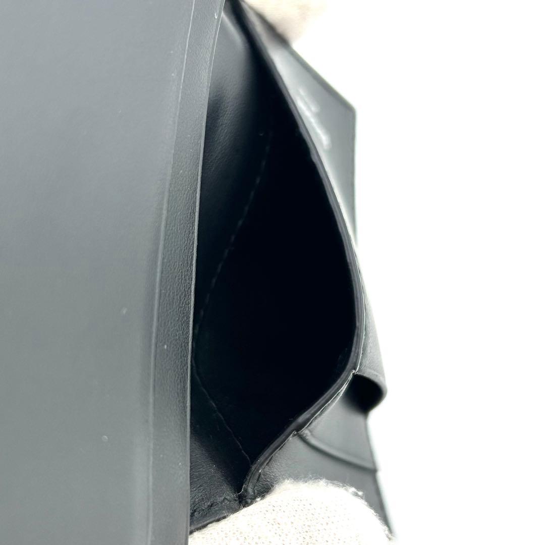 ✨極美品✨　バーバリーロンドン　名刺入れ　カードケース　エンボスチェック　レザー