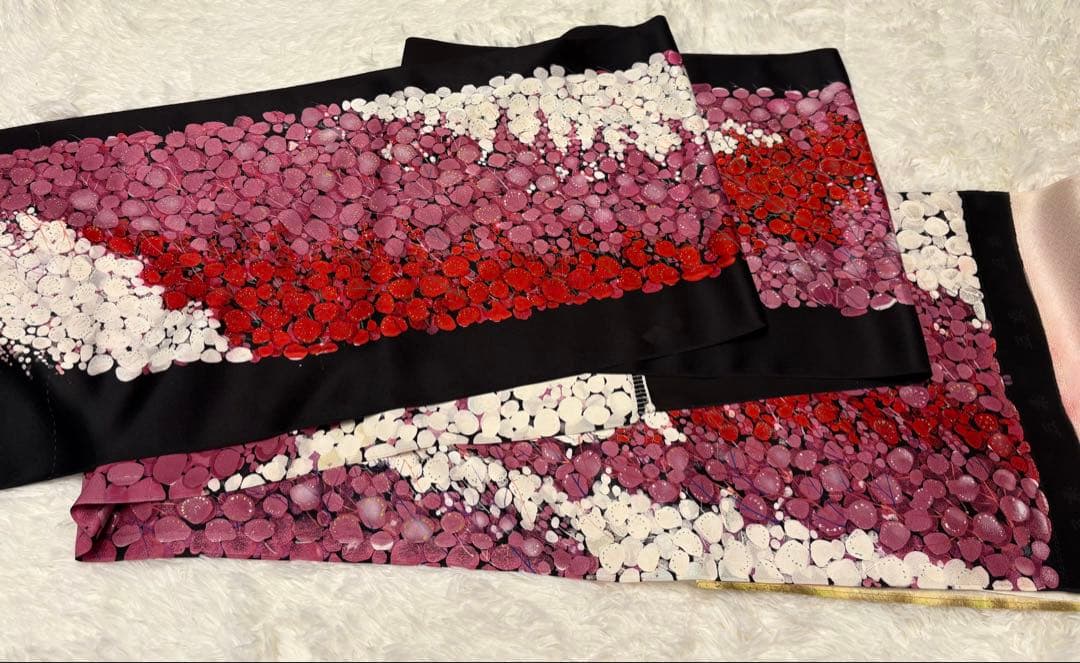 河藤縮緬特選　着尺　梅柄　本場浜ちりめん