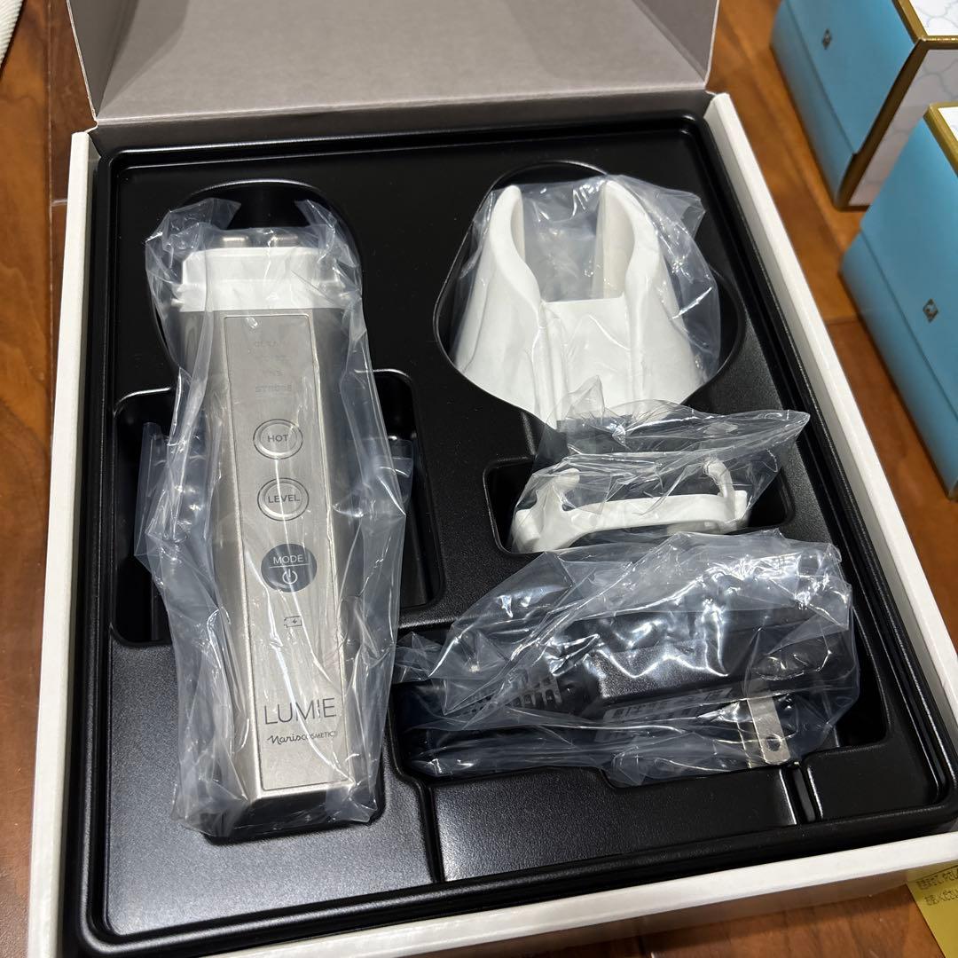 セット販売4/30まで★ナリスLUMIE 美顔器、ルクエコンク、ディアーゼマスク