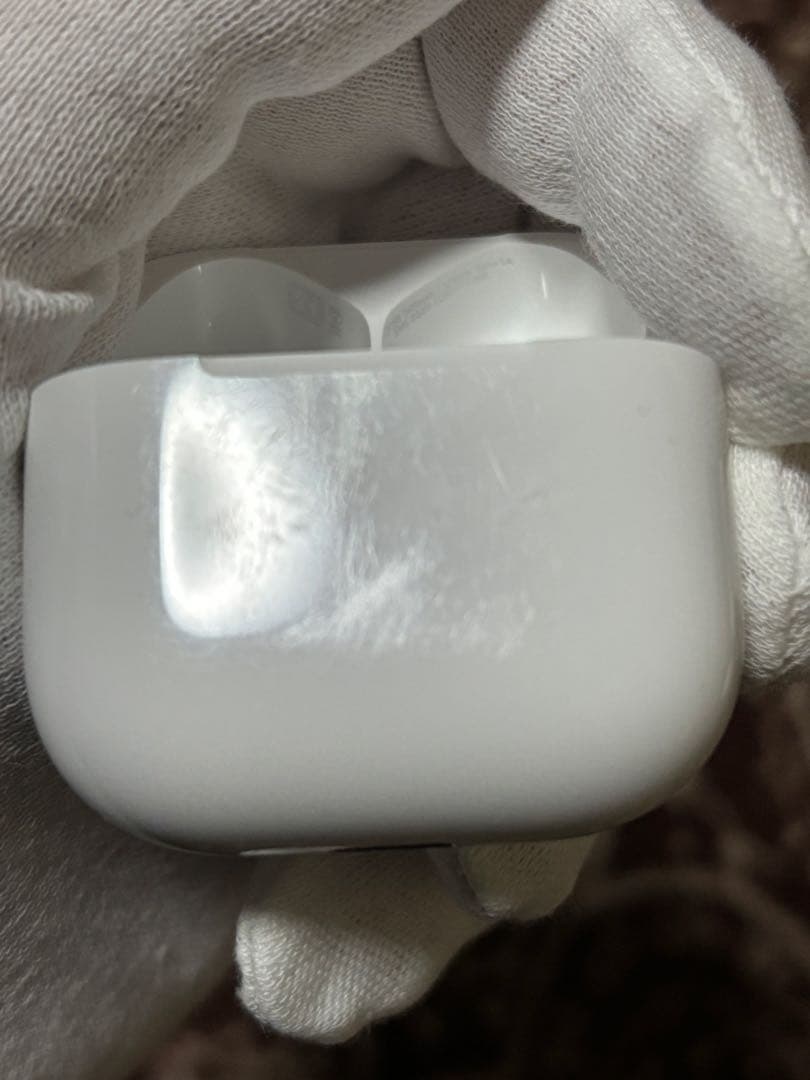 AirPods4 MXP63J/A アクティブノイズキャンセリング非搭載