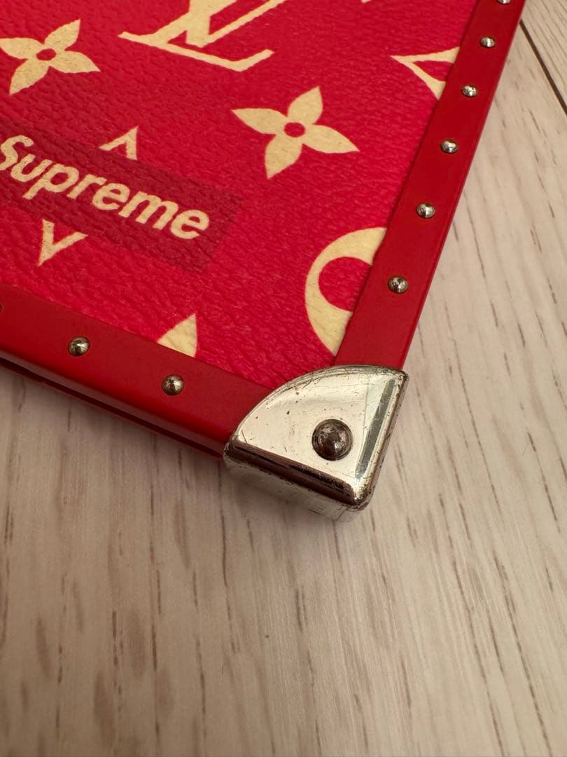 Louis Vuitton Supreme iPhoneケース