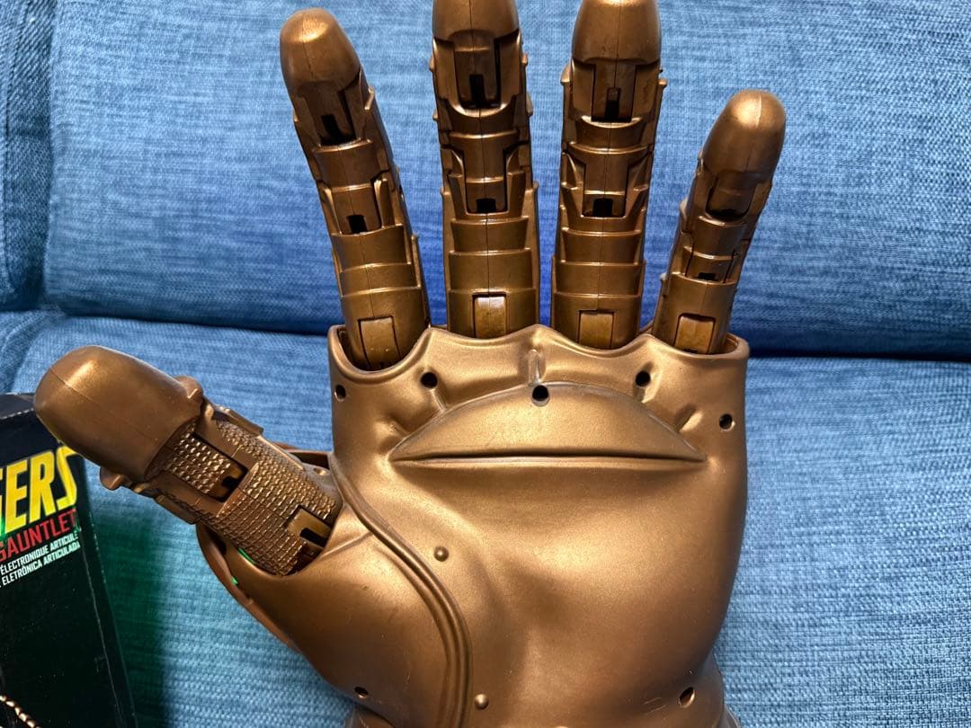 インフィニティガントレット　レジェンズ　legends サノス　マーベル