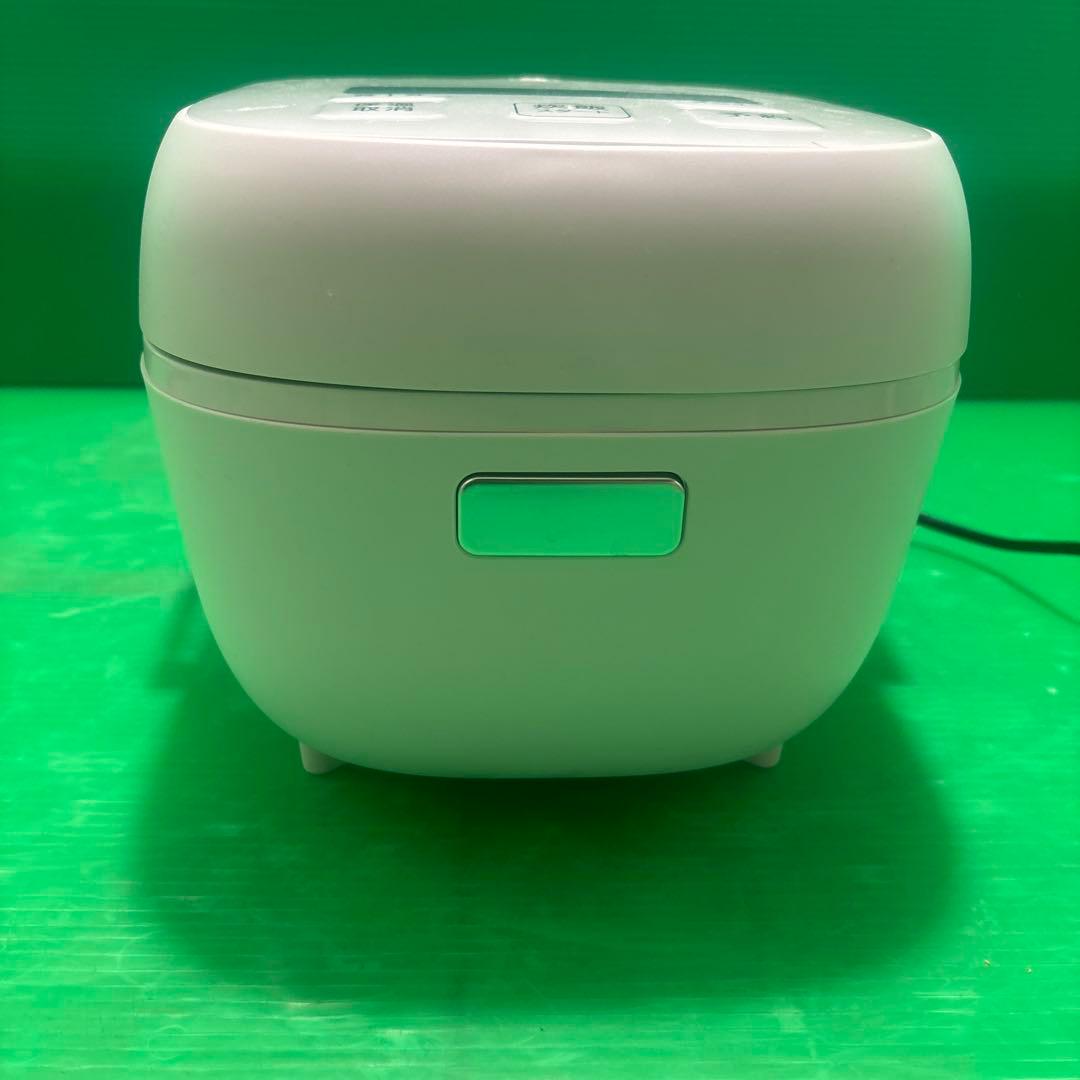 極美品 TIGER 炊飯器 JBS-A055 3号炊 2025年製