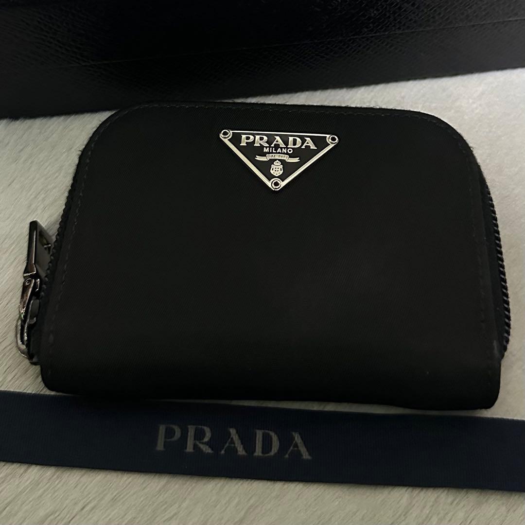 PRADA プラダ　ケース　ナイロン　三角ロゴ　ラウンドファスナー