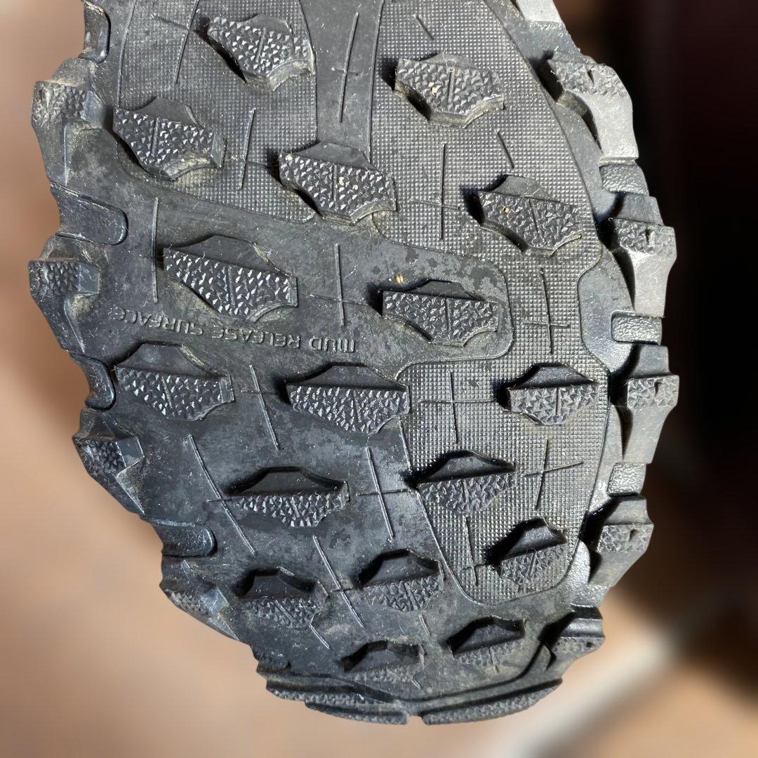 アディダス　モカターフアドベンチャー　レザー26.5