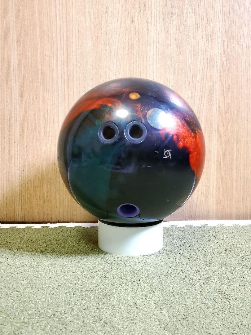 ABSOLUTE ボウリングボール 15ポンド