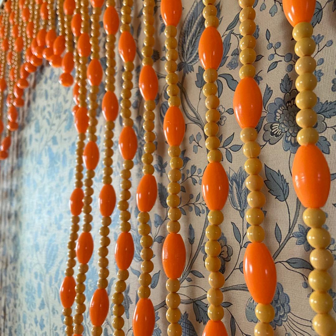 昭和レトロ　ビーズのれん　オレンジ　当時物　レトロポップ　デッドストック