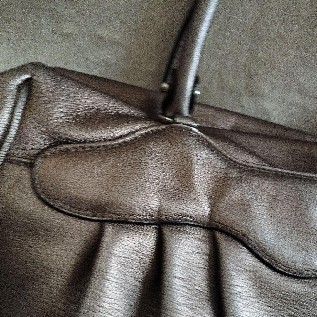 フェラガモsalvatore ferragamoガンチーニ 21 レザーブロンズ