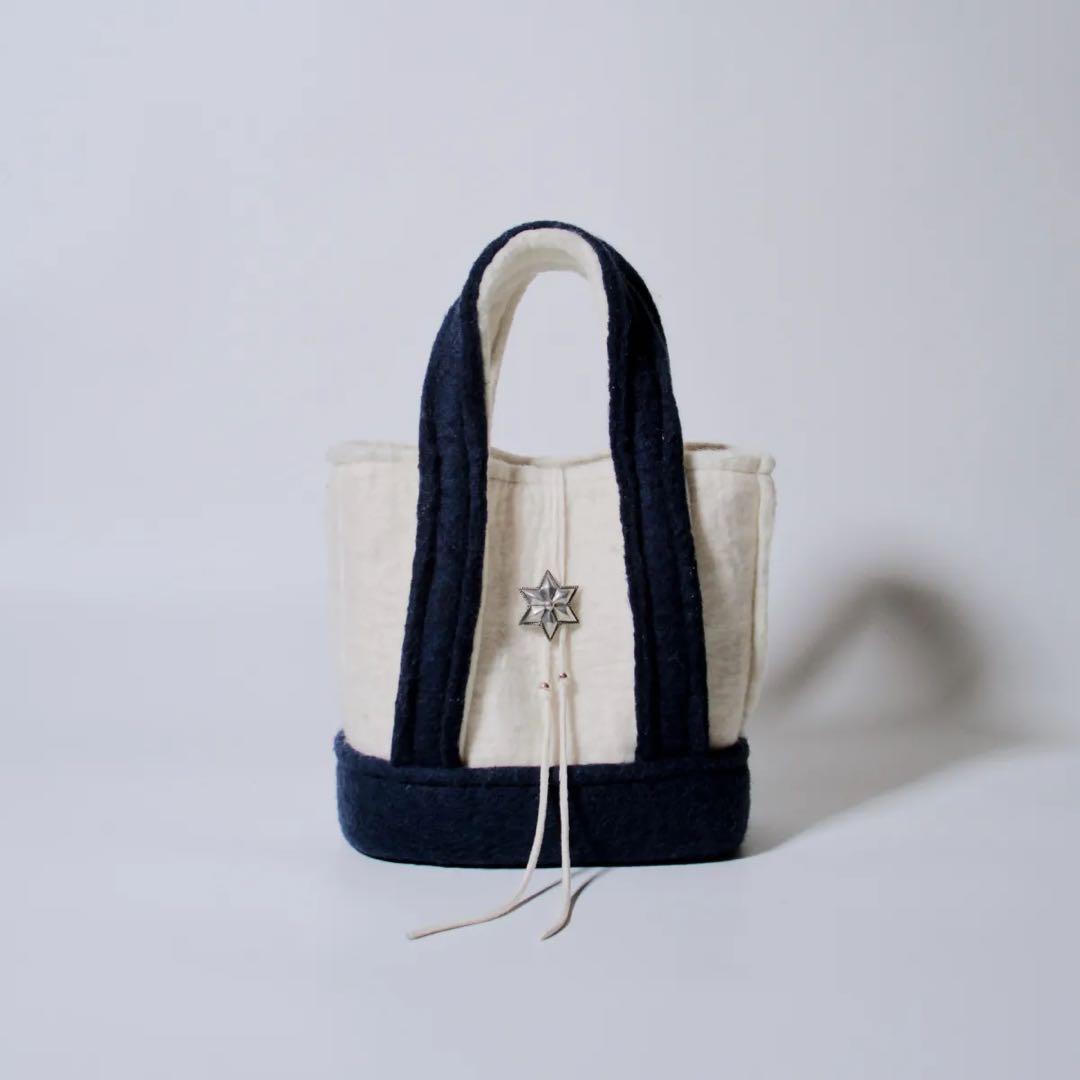 トートバッグ MessyRooftop Mini Feel Needle Punch Tote