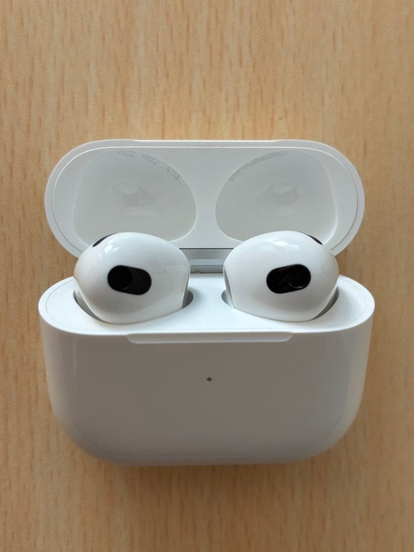 【最終値下げ】AirPods 第3世代 / イヤホン美品