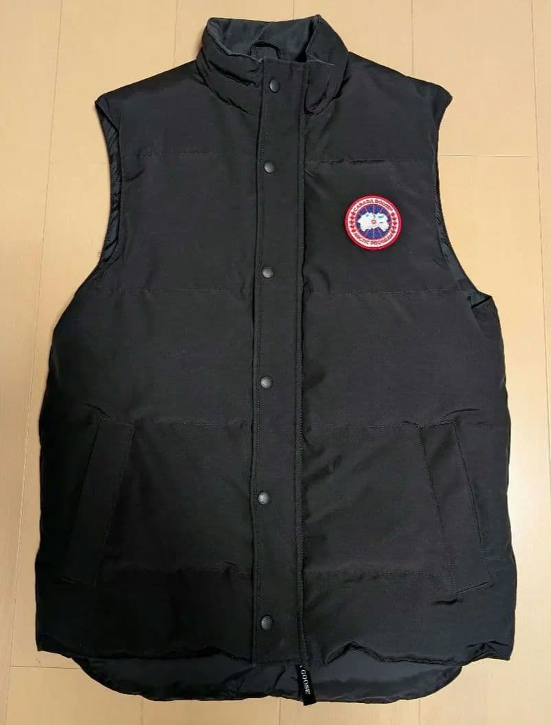 カナダグース　ダウンベスト　ブラック　Мサイズ