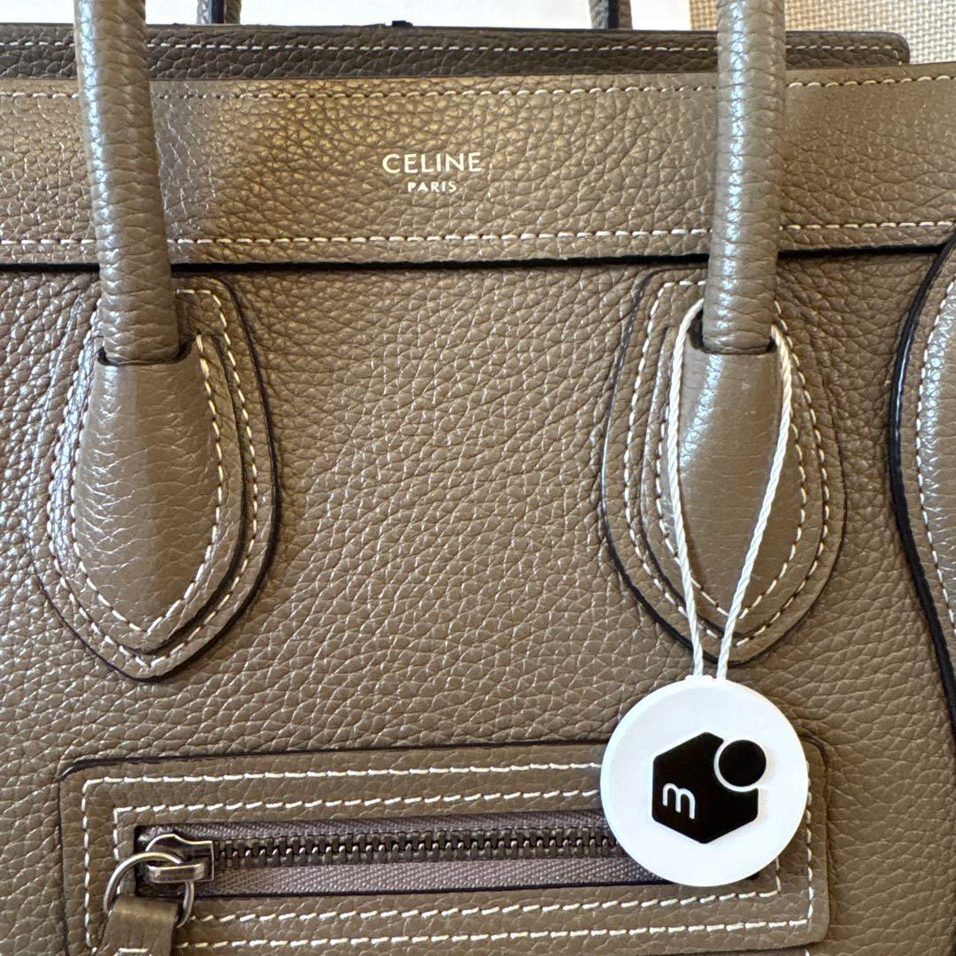 セリーヌ ラゲージ　ナノ　スリ