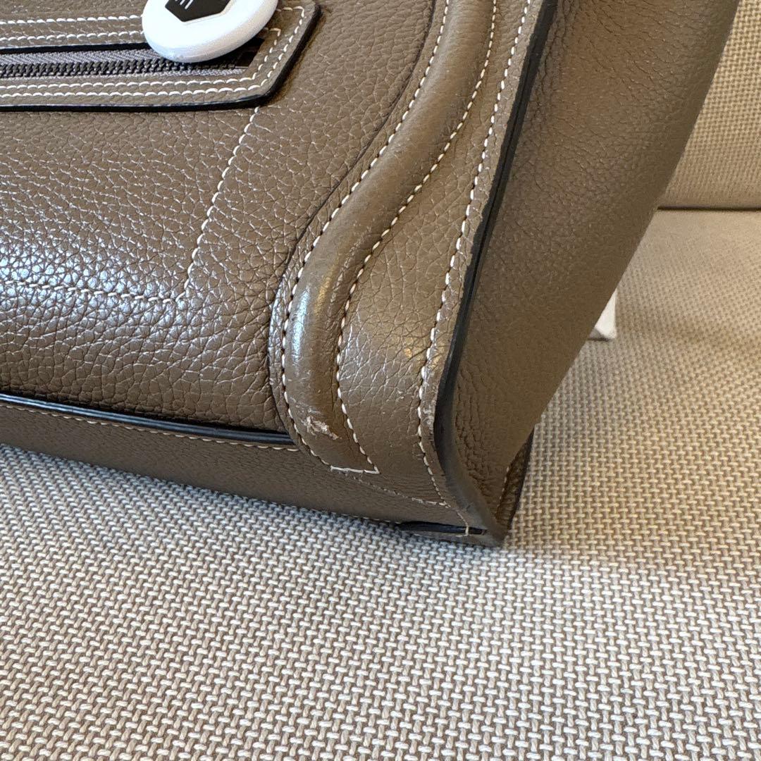 セリーヌ ラゲージ　ナノ　スリ