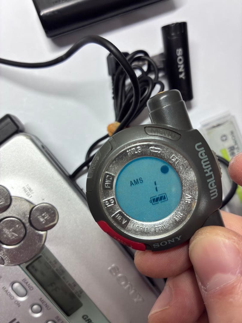 SONY ウォークマン WM-GX677、動作品