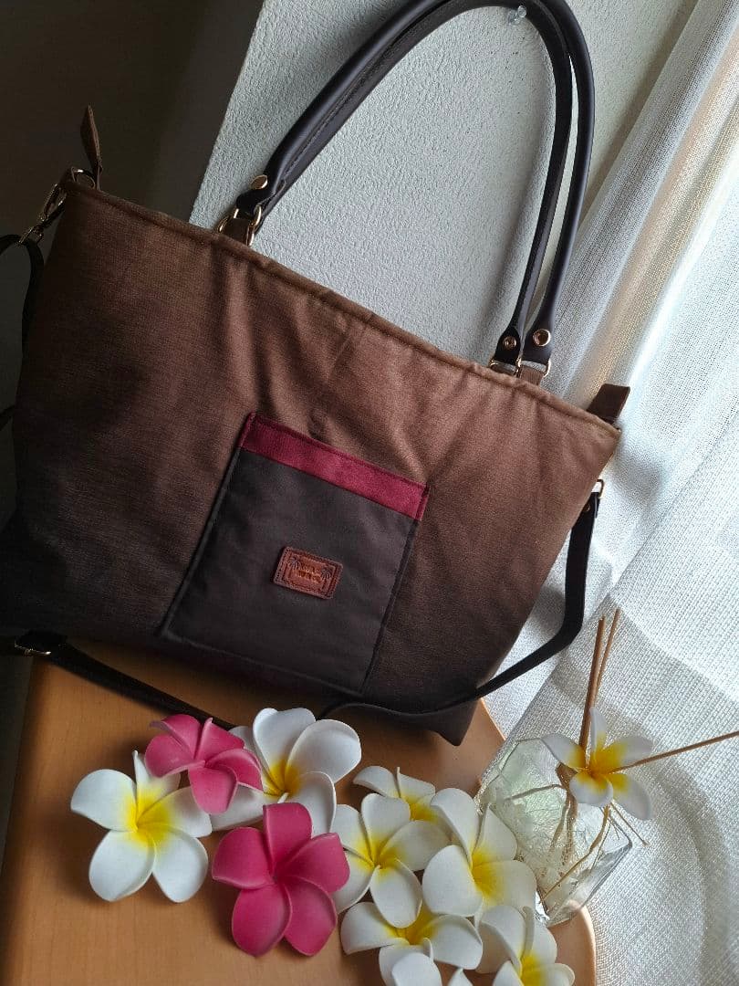 最終お値下げ　ハワイアンキルト　横長　バッグ　バス　2WAY　革タグチャーム付