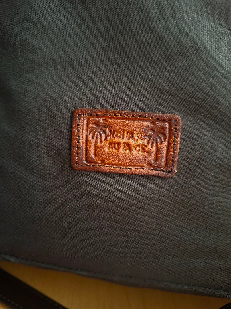 最終お値下げ　ハワイアンキルト　横長　バッグ　バス　2WAY　革タグチャーム付